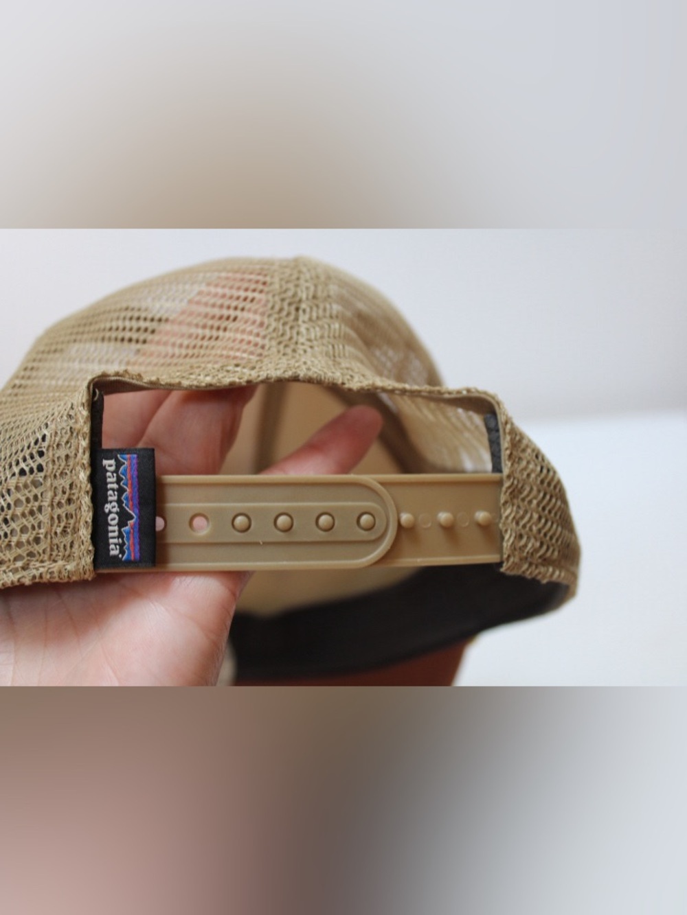 Patagonia alligator trucker hat - Picture 3 of 9